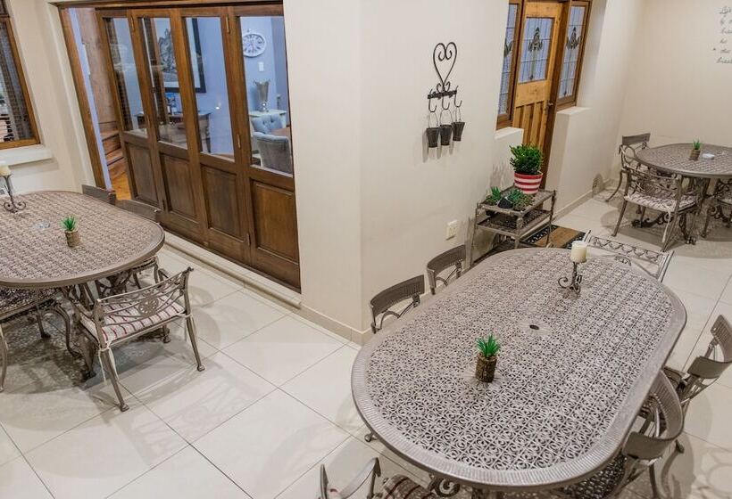 بنسيون Le Port Guesthouse