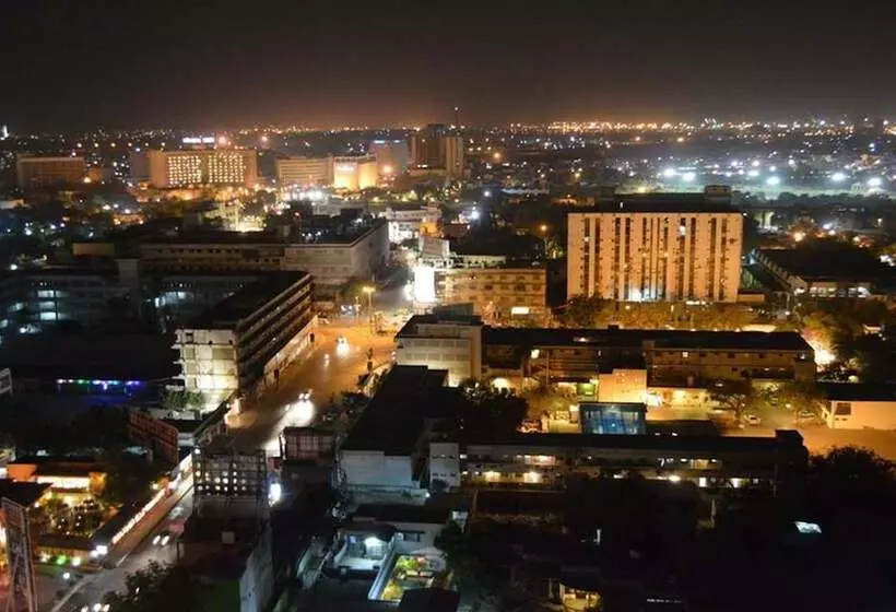 هتل Avari Towers Karachi