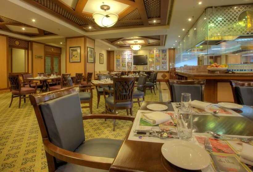 هتل Avari Towers Karachi