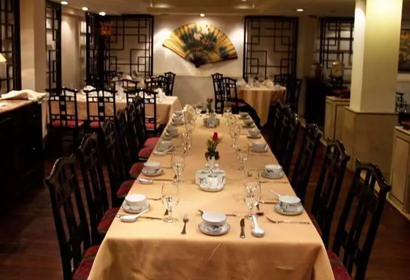 هتل Avari Towers Karachi