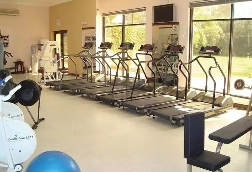 هتل Avari Towers Karachi