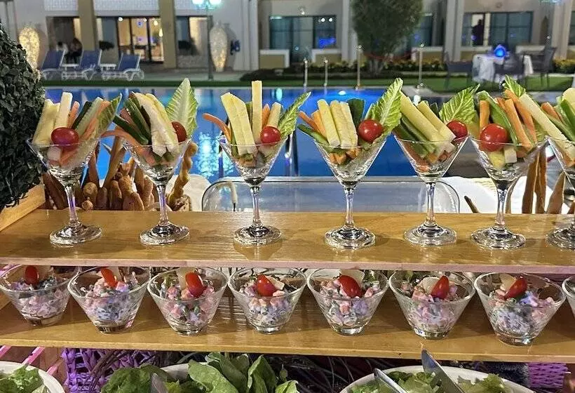 هتل Golden Tulip Nizwa