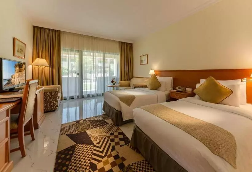 هتل Golden Tulip Nizwa