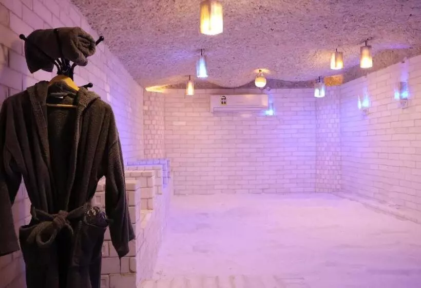 هتل Golden Tulip Nizwa