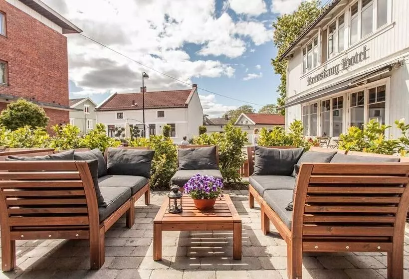 בית מלון כפרי Reenskaug