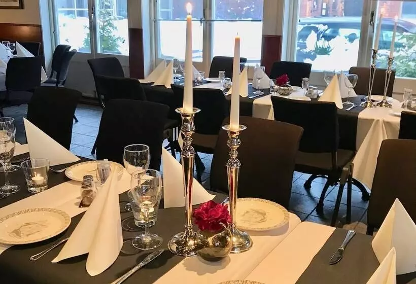 בית מלון כפרי Reenskaug