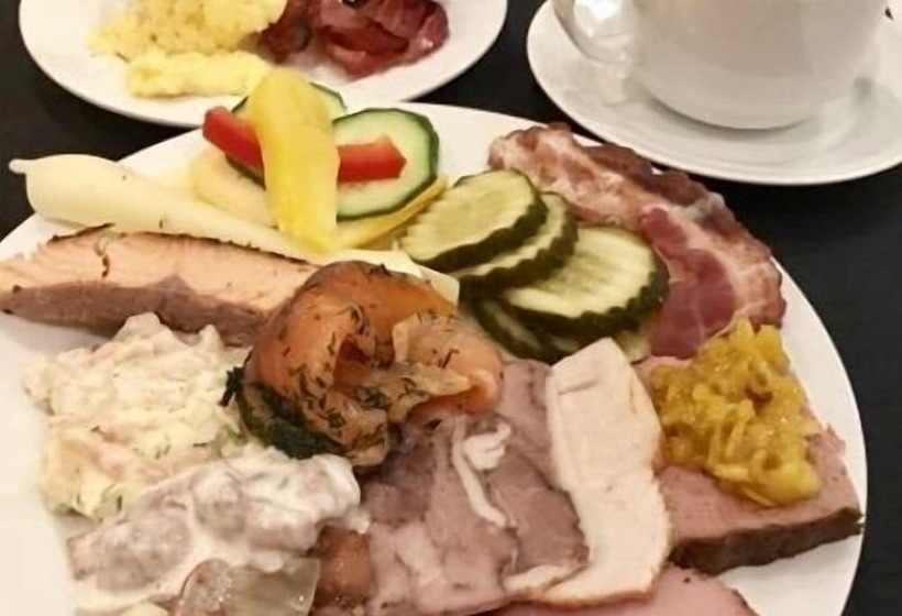 בית מלון כפרי Reenskaug