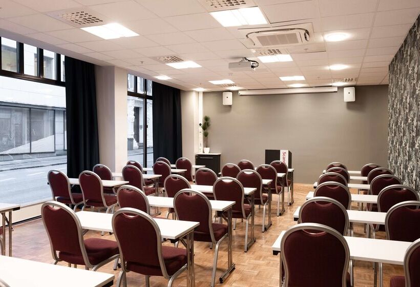 호텔 Scandic Byparken