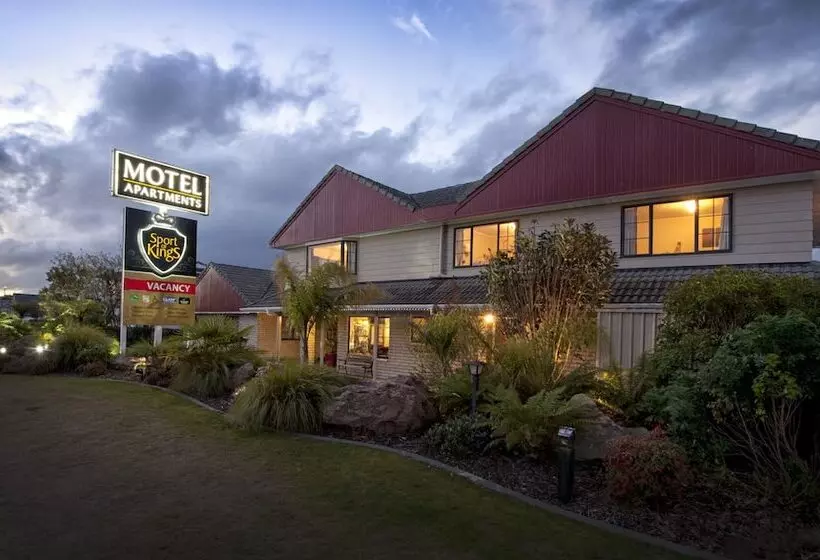 Sport Of Kings Motel