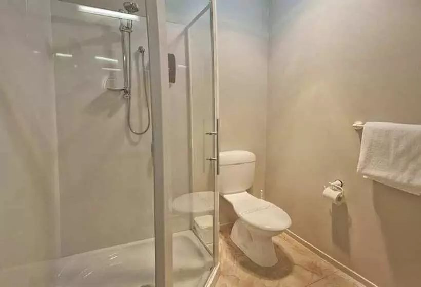 Sport Of Kings Motel