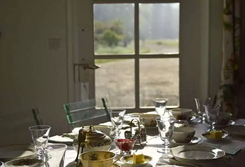 Aamiaismajoitus (B&B) Chateau Le Quesnoy