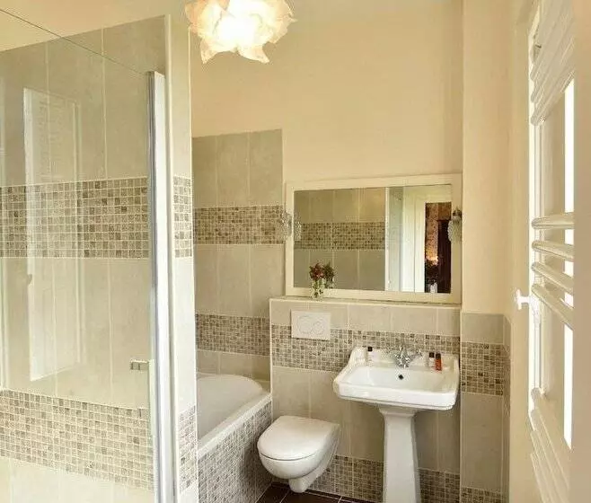 Aamiaismajoitus (B&B) Chateau Le Quesnoy