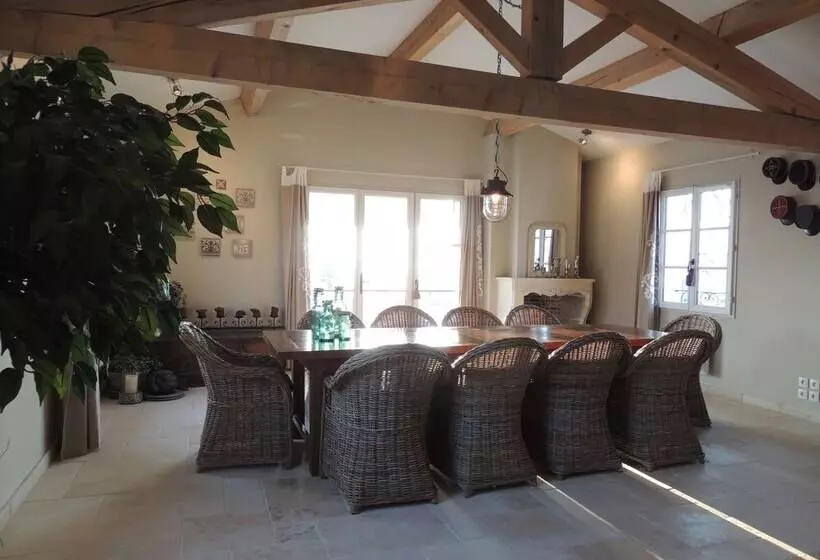 ベッドアンドブレックファースト Le Bouquet De Seguret