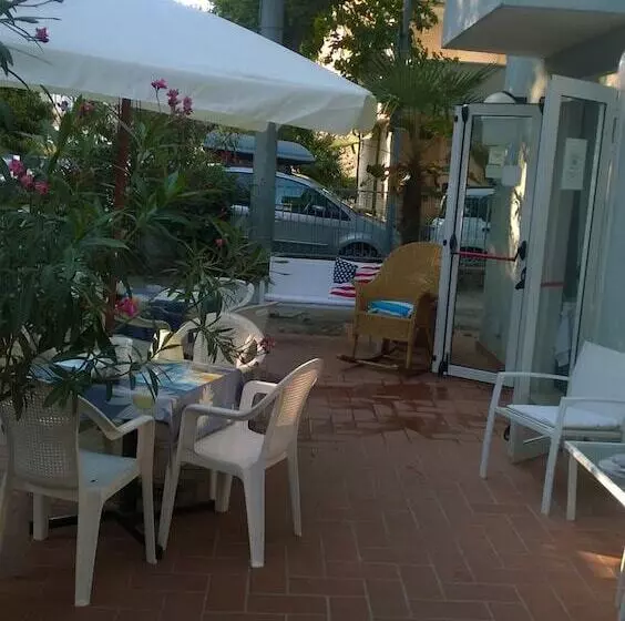 هتل Albergo Maria Gabriella
