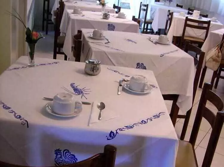 هتل Albergo Maria Gabriella