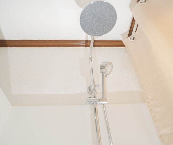 בית מלון כפרי Alona Austria Resort