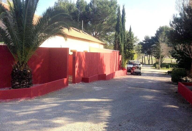 فندق Camping Le Botanic