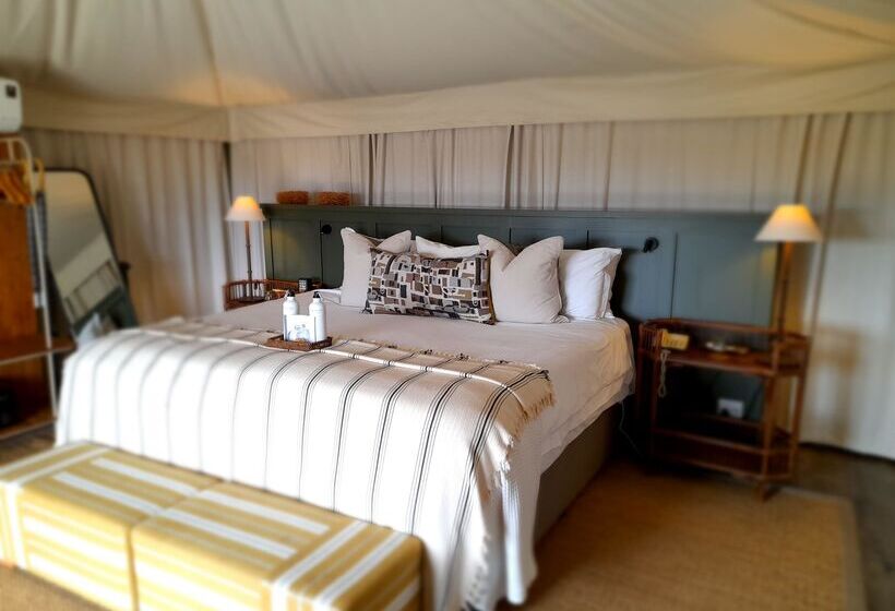 בית מלון כפרי Simbavati Hilltop Lodge