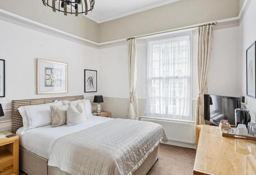 Bed and Breakfast Kethla House