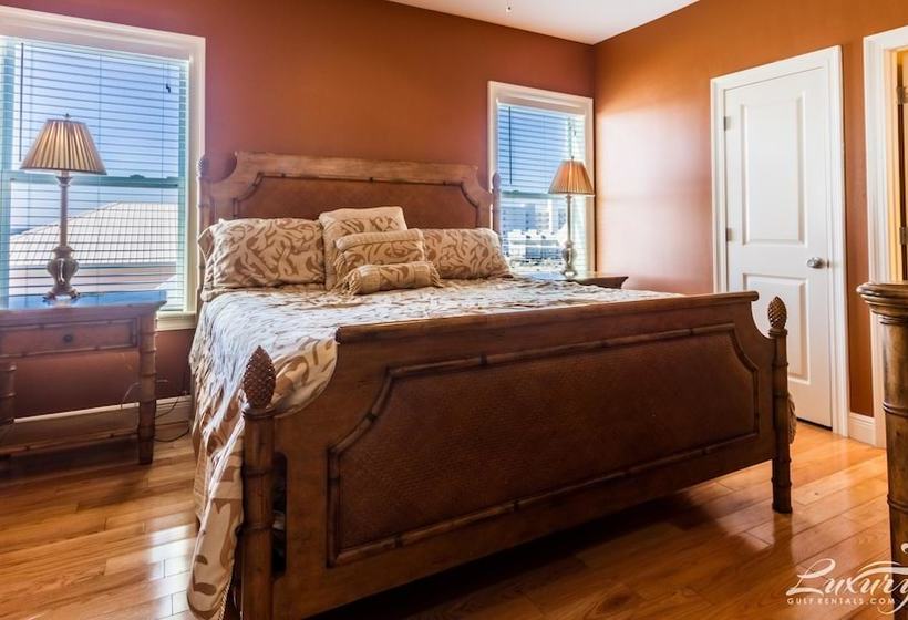 Bella Vista By Luxury Gulf Rentals