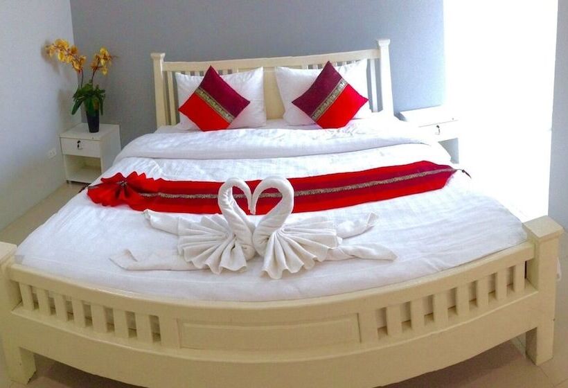 ホテル Ananya Residence