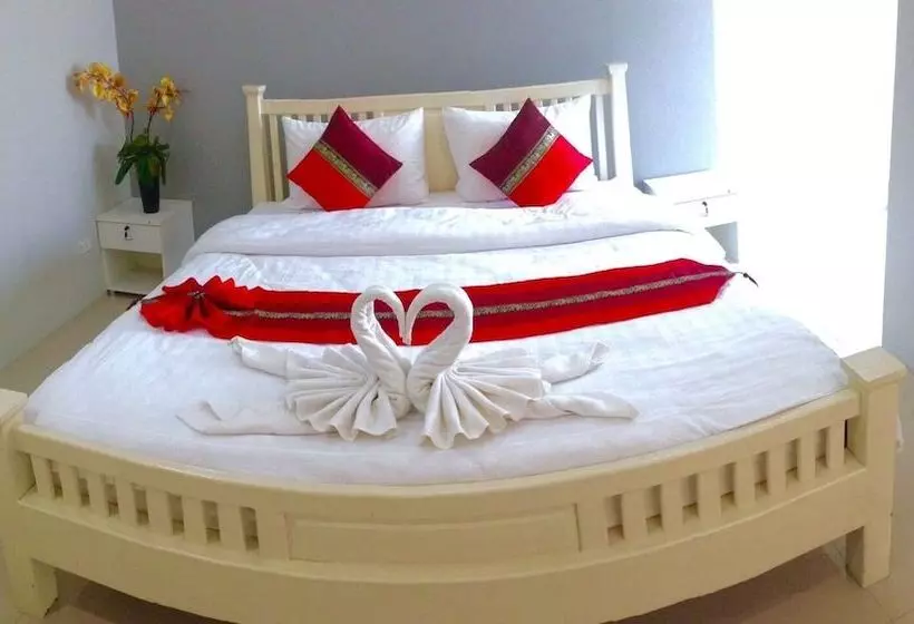 ホテル Ananya Residence