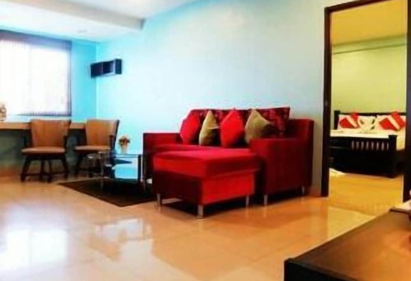 ホテル Ananya Residence