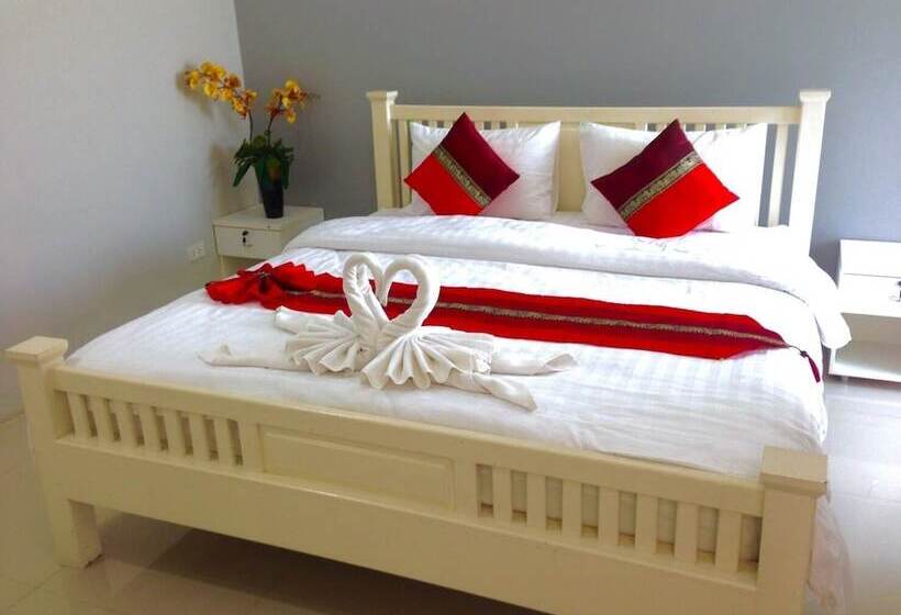 ホテル Ananya Residence