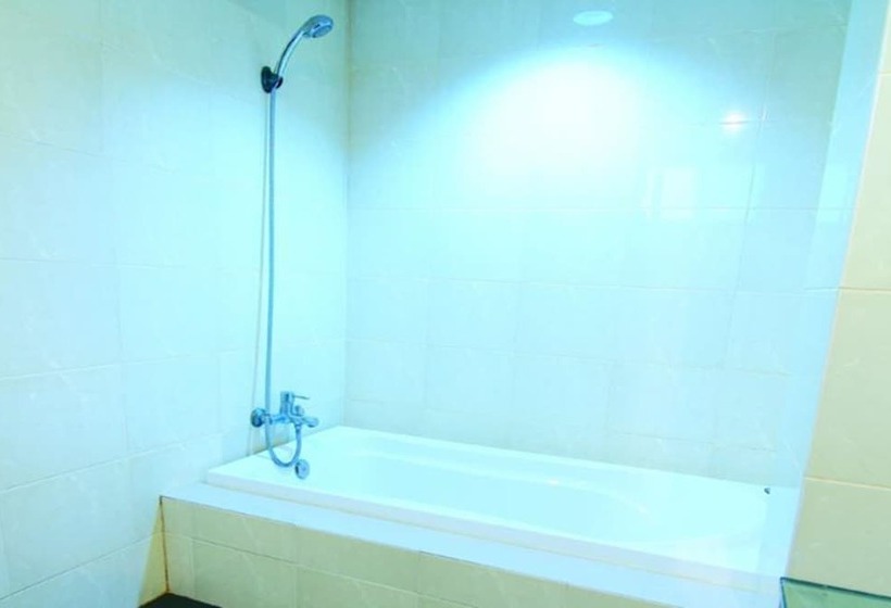 ホテル Ananya Residence