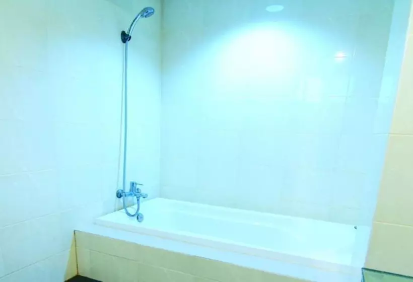 ホテル Ananya Residence