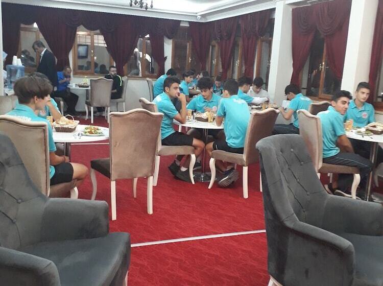 هتل Arakonak Termal