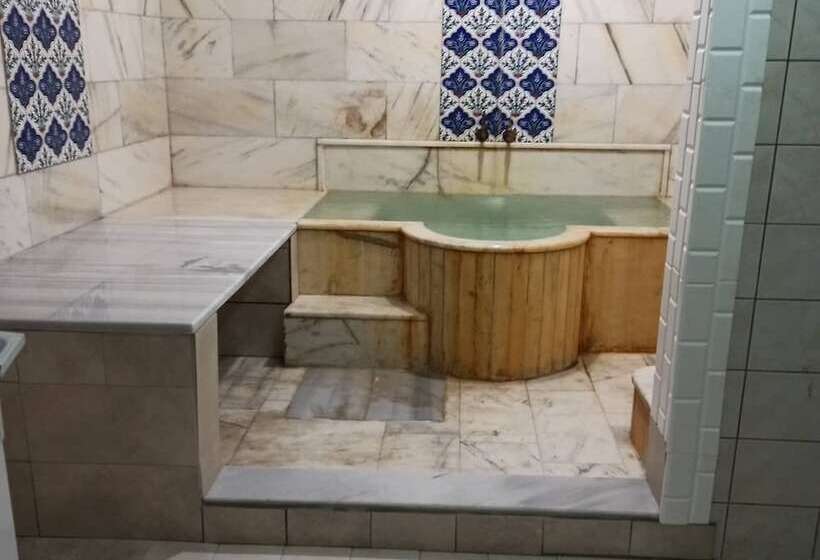 هتل Arakonak Termal