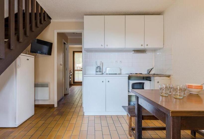 هتل Azureva Saint Cyprien