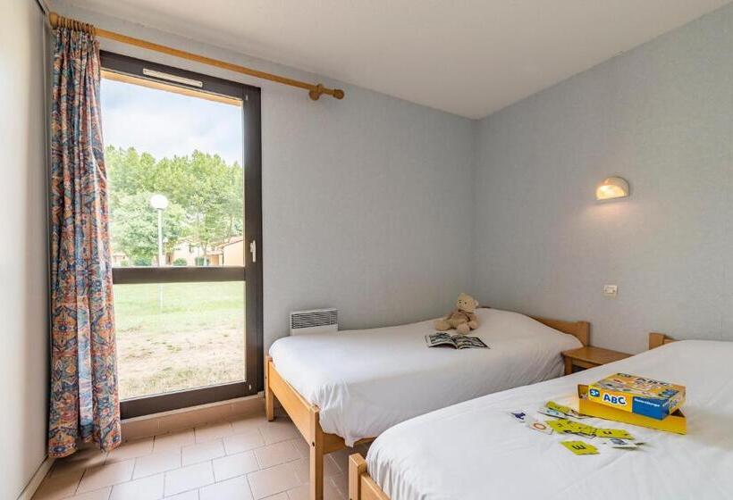 هتل Azureva Saint Cyprien