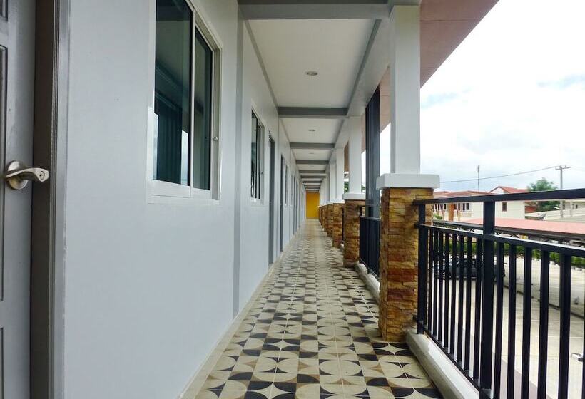 Szálloda Baan Phra Chan