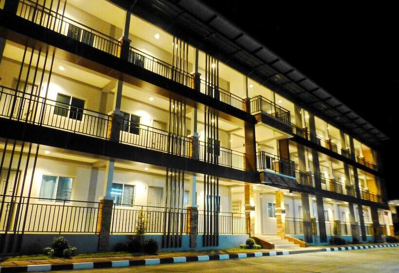 Szálloda Baan Phra Chan