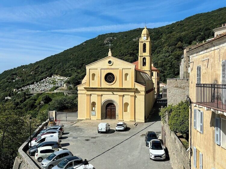 ホテル Hôtel Restaurant U Santa Maria