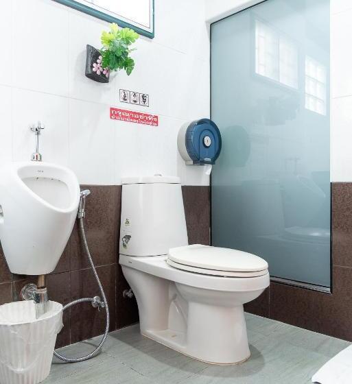 酒店 P.n. Gold Resort