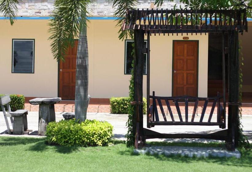 酒店 P.n. Gold Resort