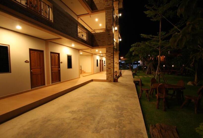 酒店 P.n. Gold Resort