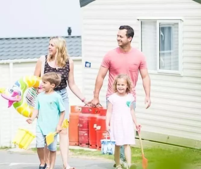 هتل Sandaway Holiday Park