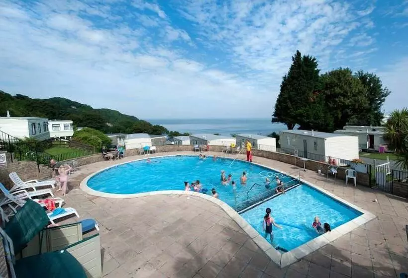 هتل Sandaway Holiday Park
