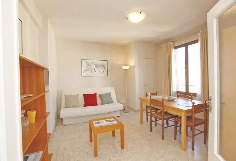 Large Studio Dowtown In Nice Near Tramway