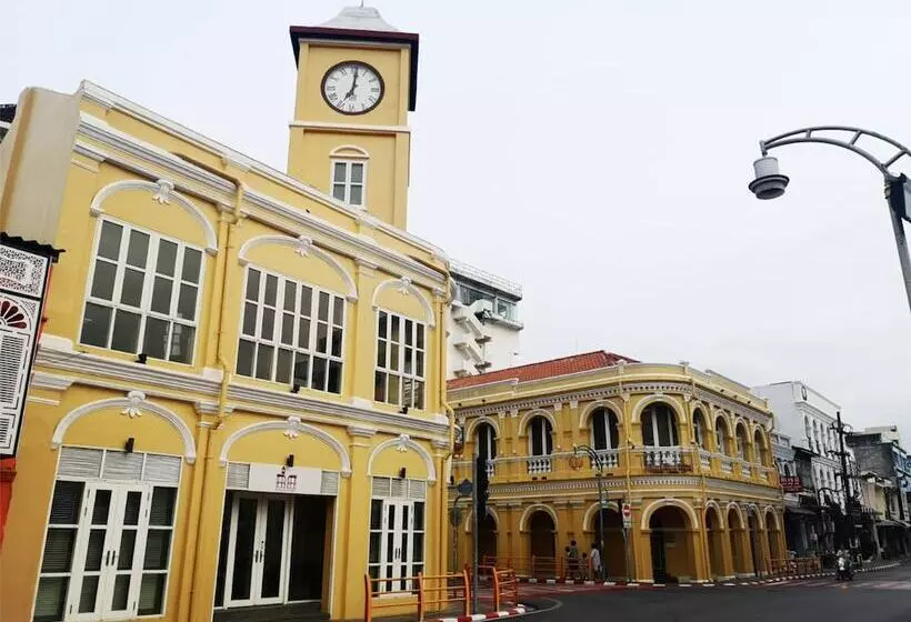 پانسیون In Phuket House