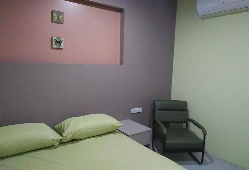 پانسیون In Phuket House