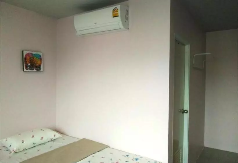 پانسیون In Phuket House