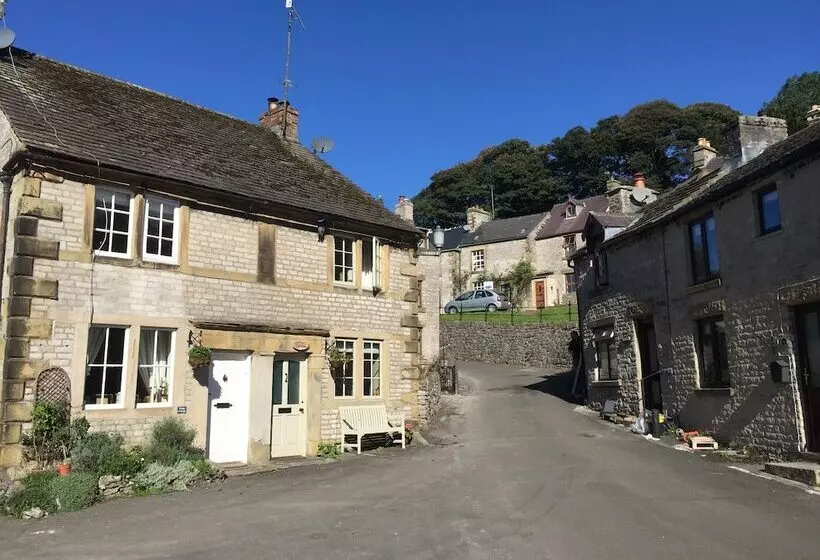 The Old Vicarage B&b