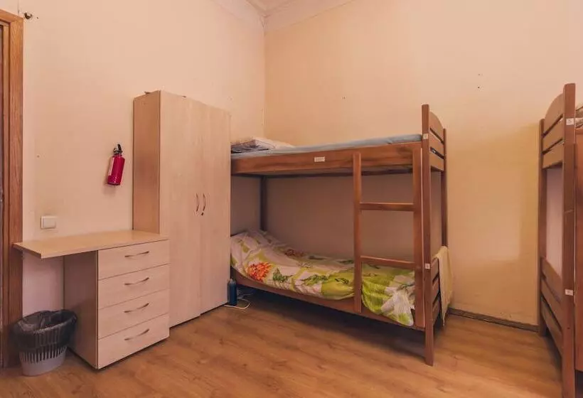 Tiu Kreschatik   Hostel