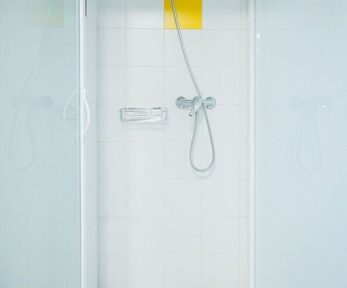 Abaraxka Hostel Disfruta La Vía Verde Del Urola Hasta La Playa   Naturaleza Montañas Y Riqueza Cultu