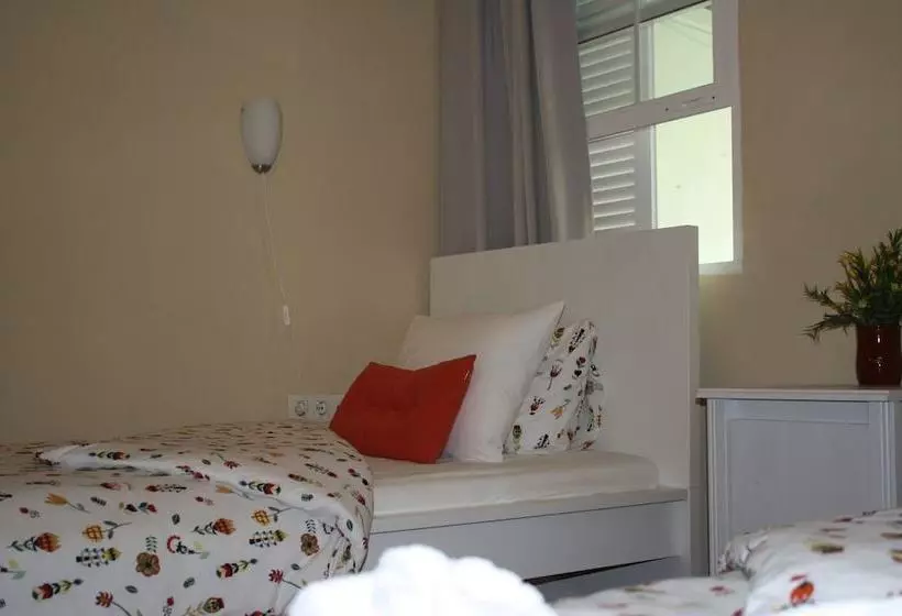 Aceró Home